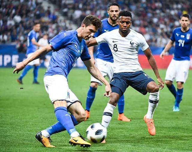 开云体育网页版入口-欧国联赛争夺激烈，球队拼尽全力的简单介绍