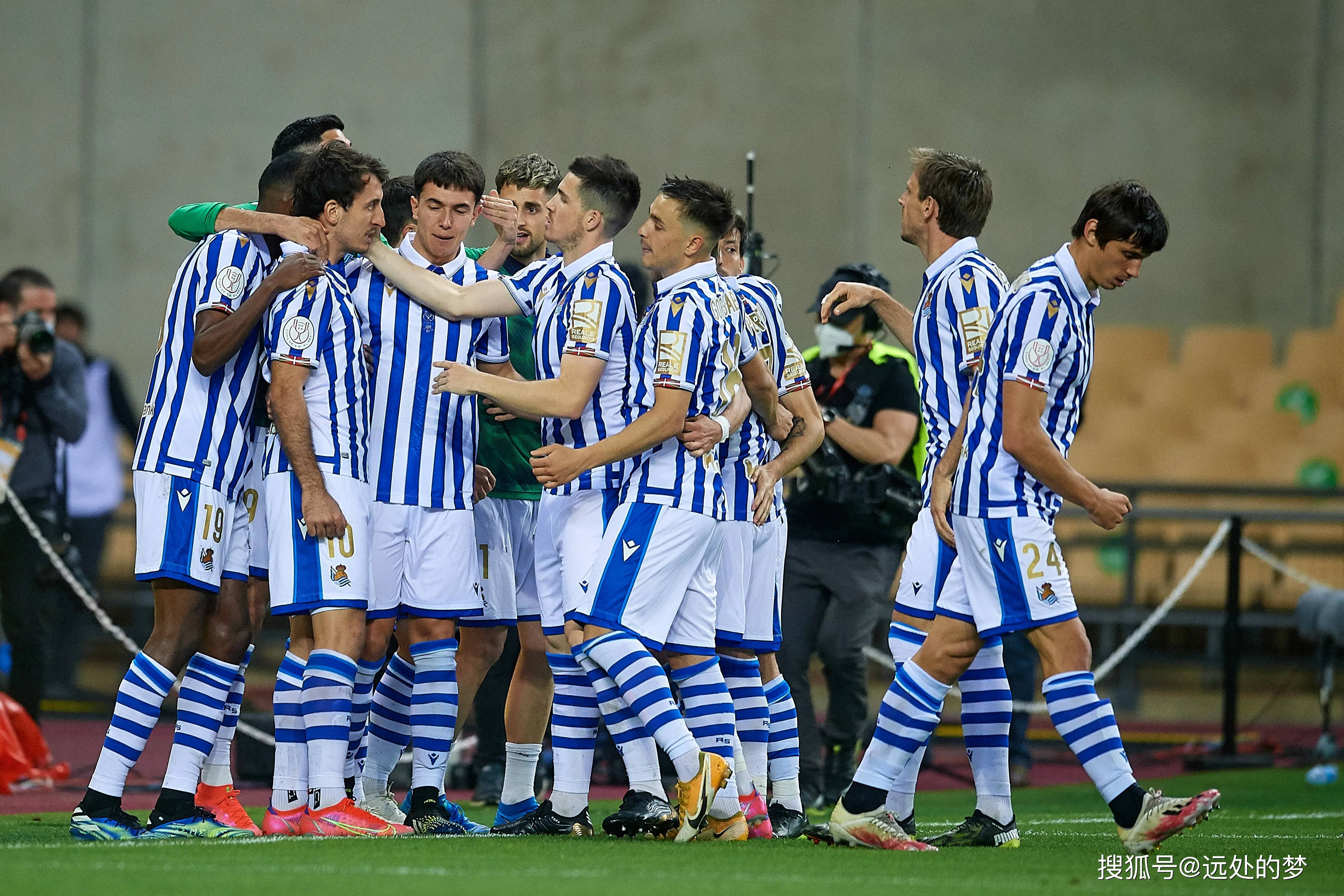 莱加内斯后卫连续两场场比赛亮相 莱加内斯后卫连续两场场比赛亮相