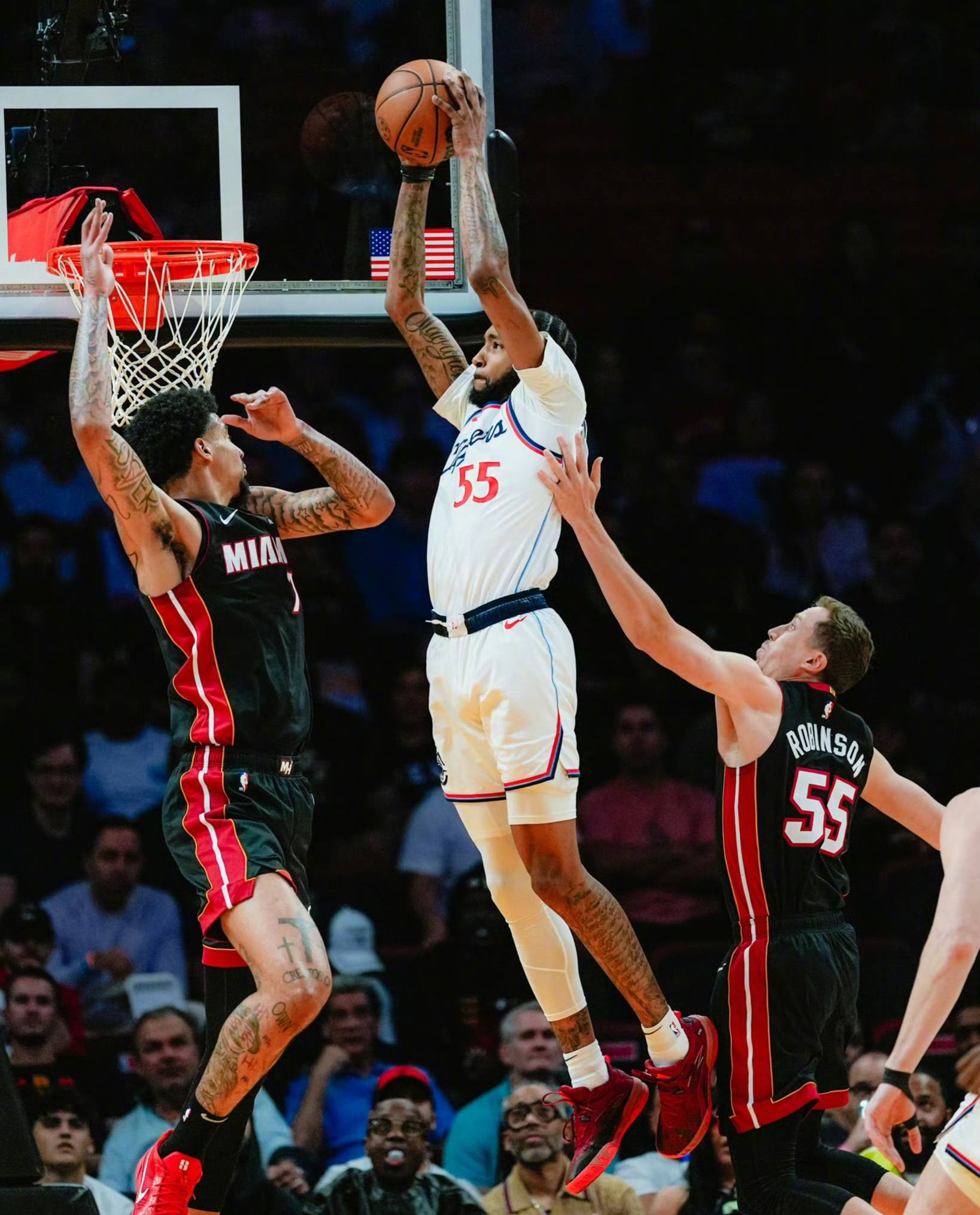 包含至关重要的胜利:快船战胜热火的词条 包含至关重要的胜利:快船战胜热火的词条