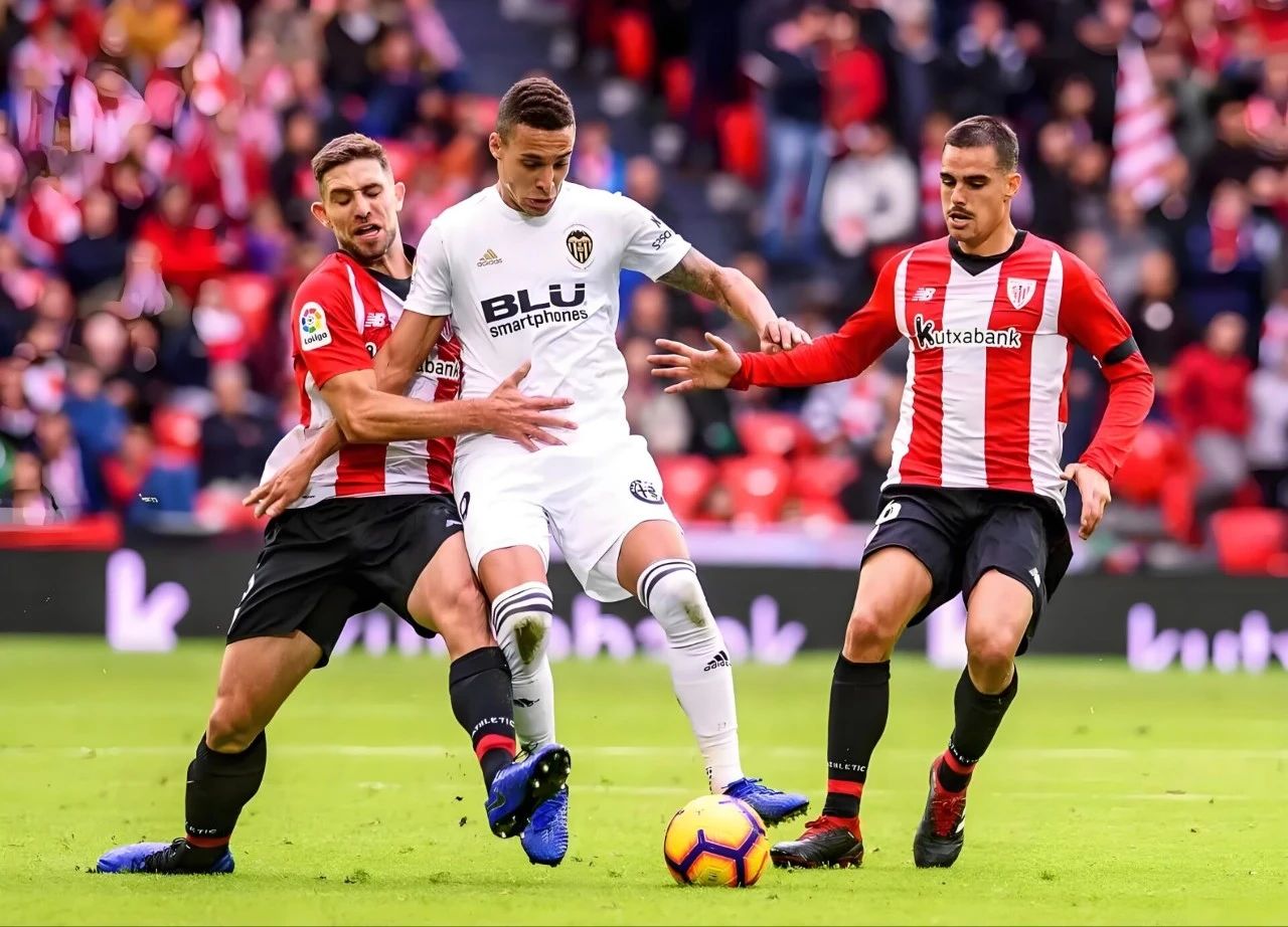 赫罗纳客负,连败失利 赫罗纳客负,连败失利