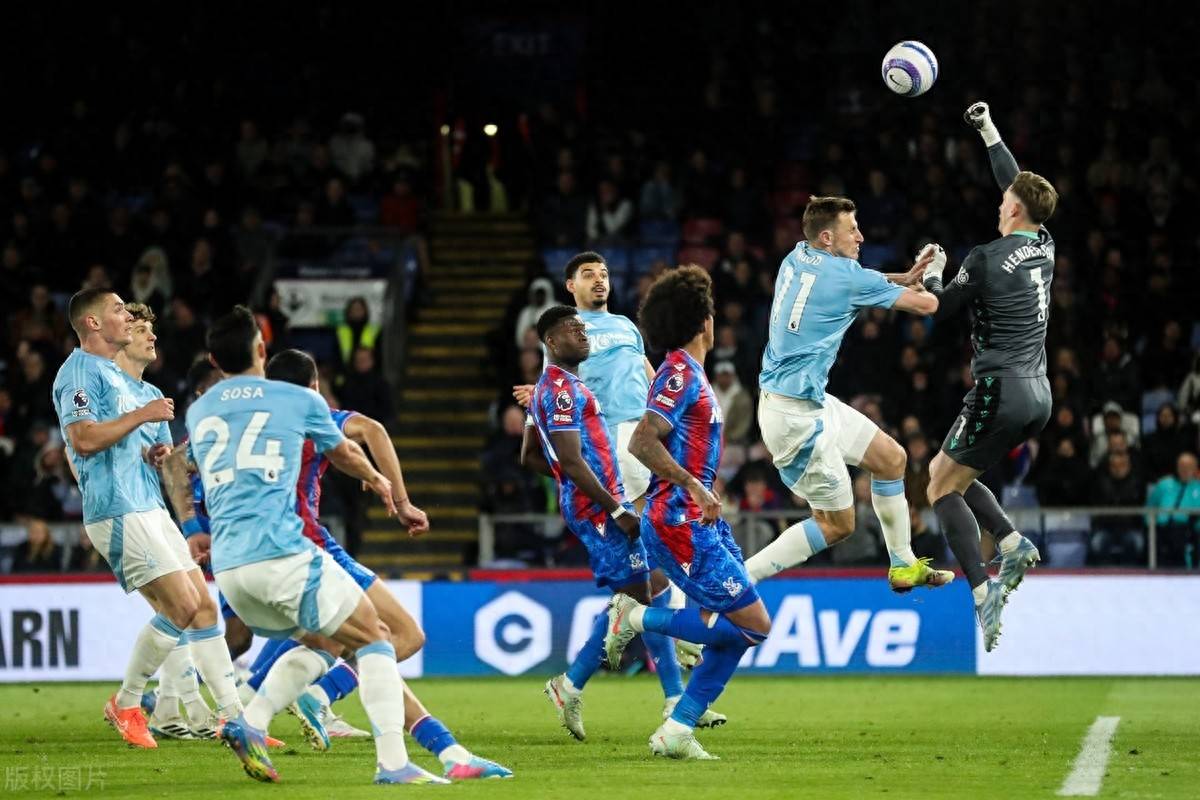 开云体育网页版入口-切尔西力压对手，雄心勃勃追赶领先