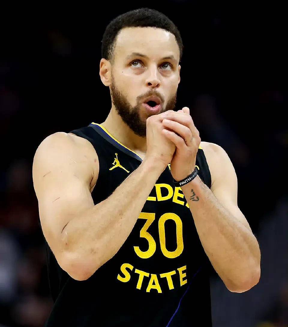 开云体育官网-勇士逆袭火箭夺取西部冠军赛第一胜的简单介绍