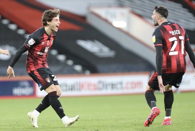 开云体育app下载-维拉利尔门将扑出关键球，帮助球队保持不败的简单介绍