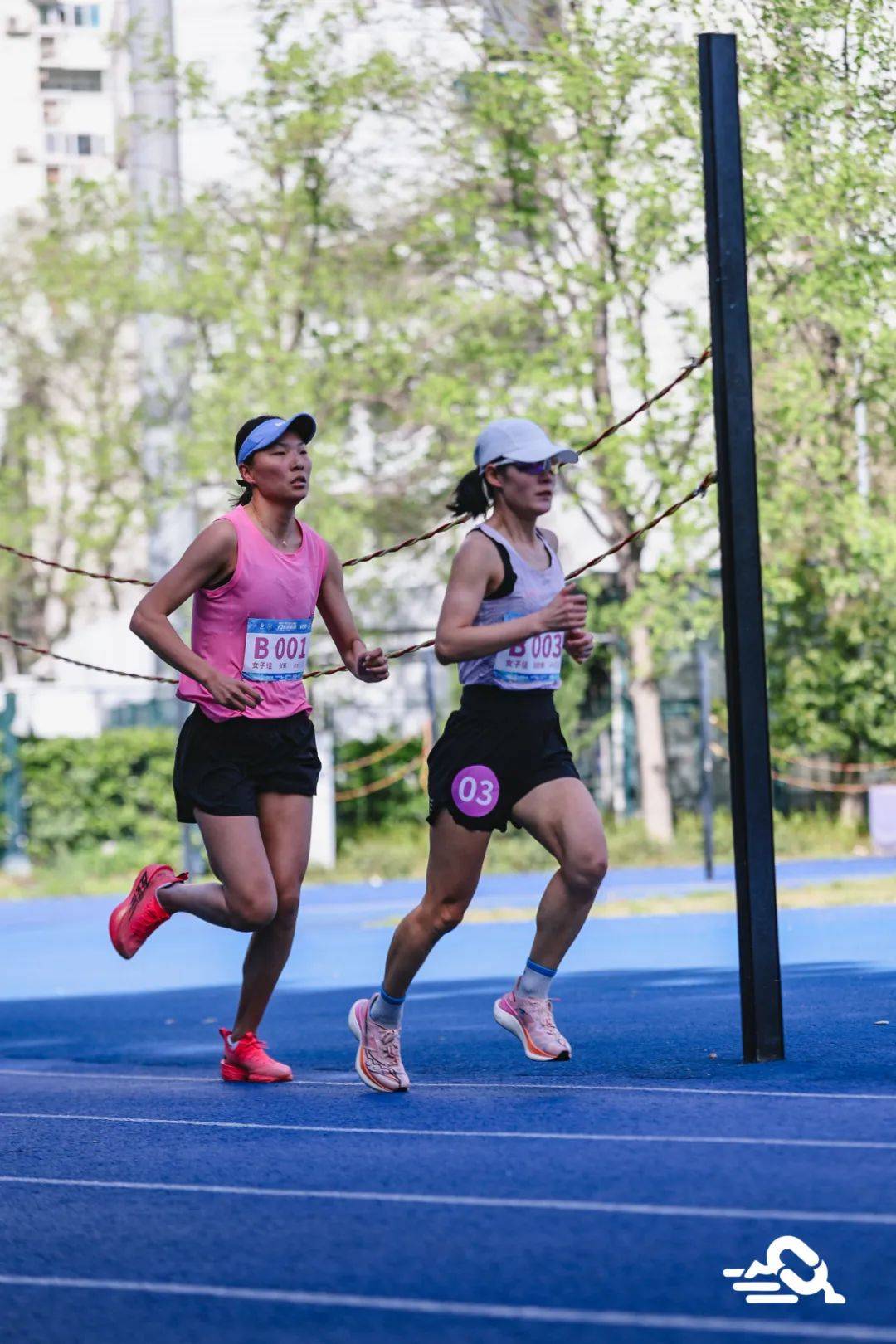 女子米决赛即将展开激烈角逐 女子米决赛即将展开激烈角逐