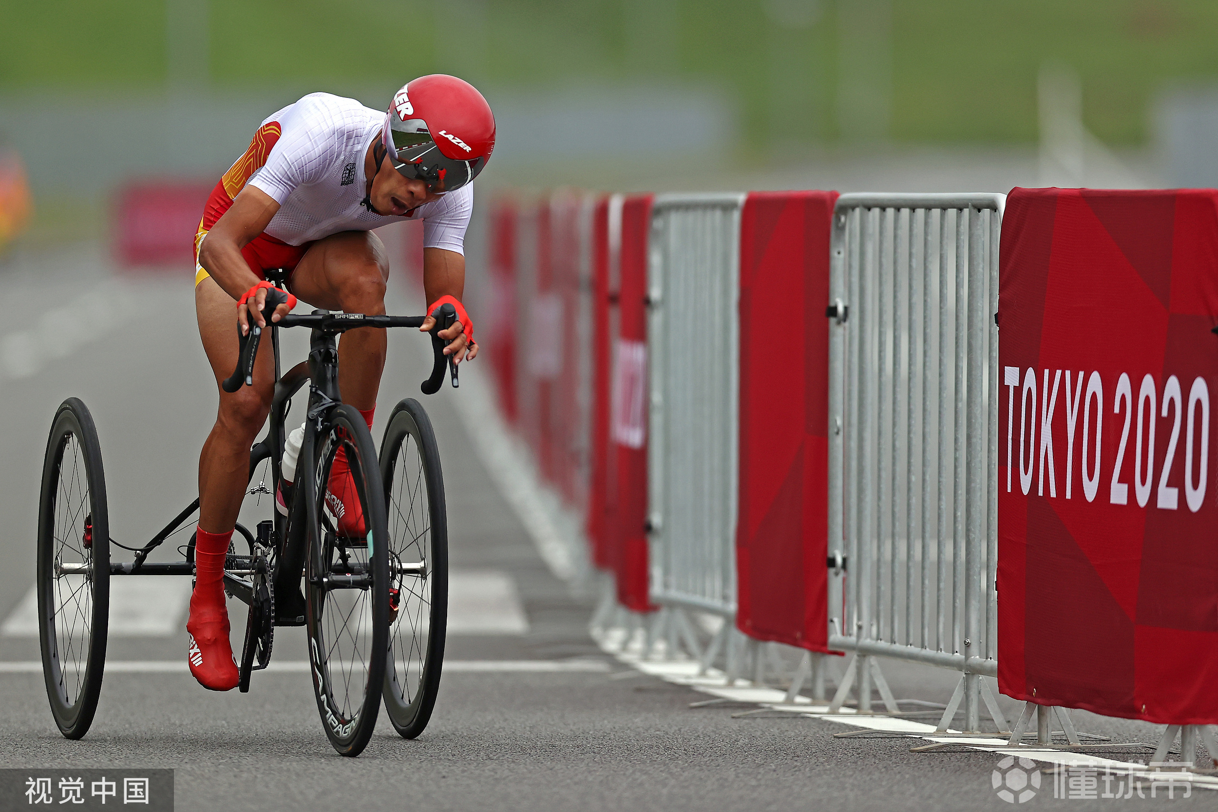 乌拉圭自行车运动员风采熠熠,勇夺金牌的简单介绍 乌拉圭自行车运动员风采熠熠,勇夺金牌的简单介绍