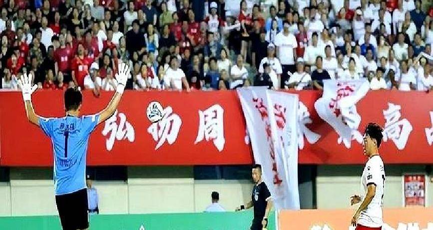 争议连连，中超联赛裁判备受质疑