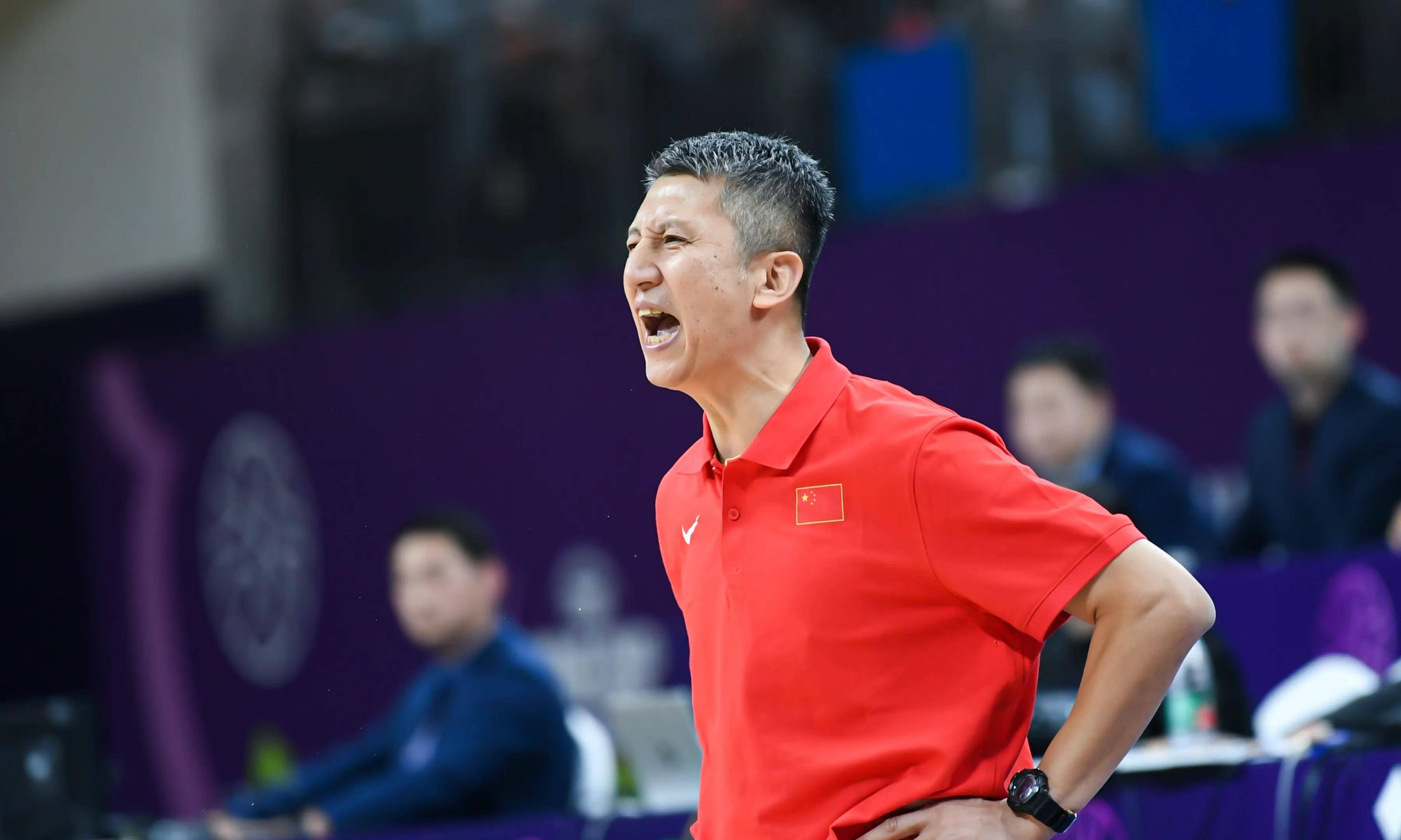 主教练战术调整有效，攻守兼顾综合实力