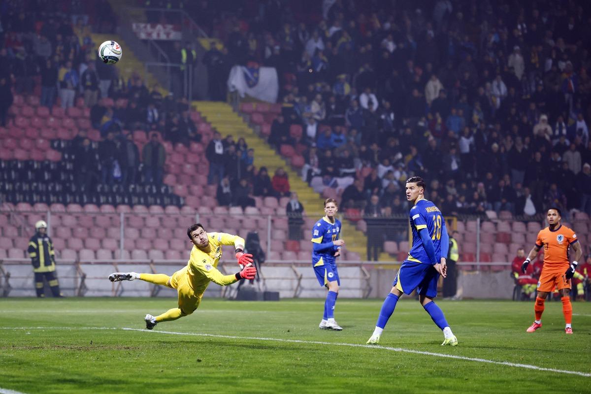 开云体育app下载-亚洲顶级足球比赛引发球迷热情讨论