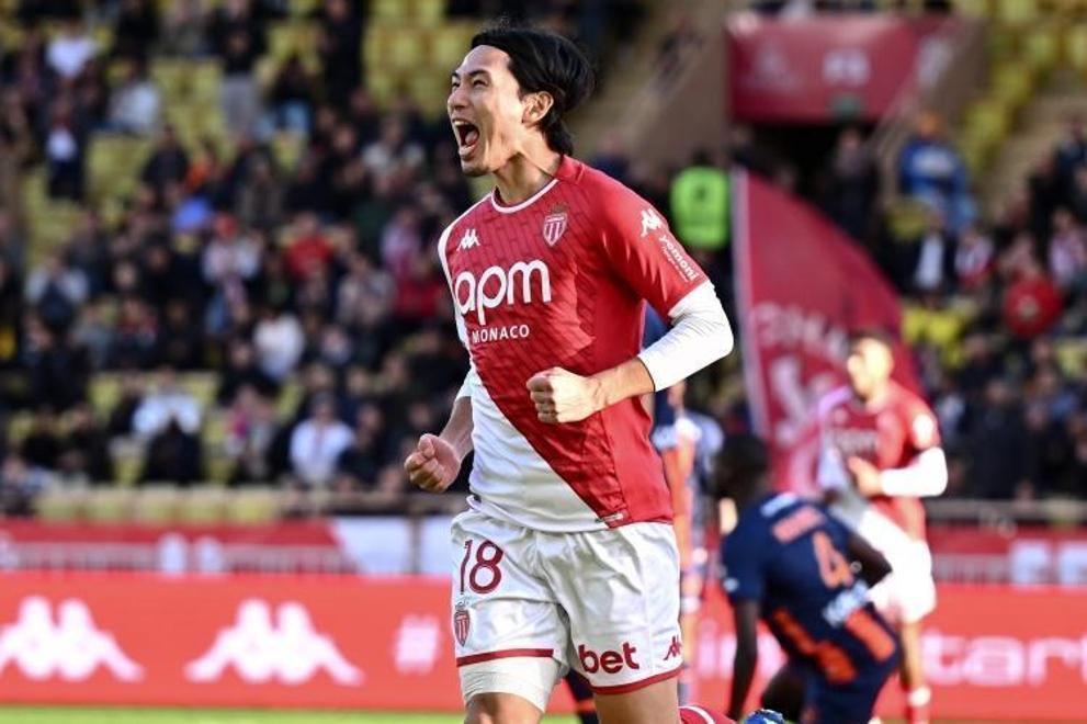 开云体育-日本球员在美国足球比赛中大放异彩