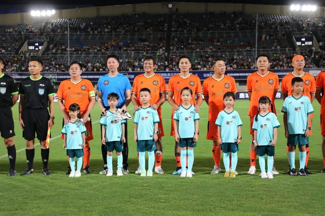 开云体育网页版登录入口-包含体育明星集结给球队加油助威助力胜利的词条