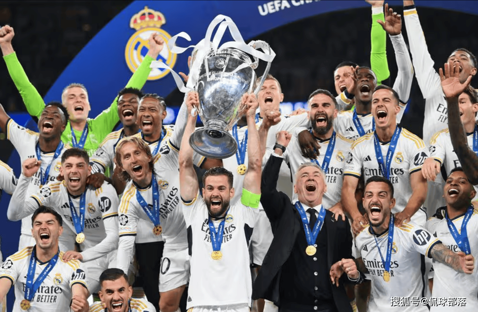 利物浦克巴黎，欧冠赛事积分榜蓄势待发的简单介绍