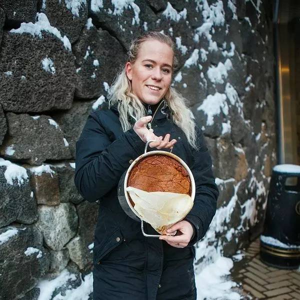 冰岛队新星崭露头角，斩获奇迹